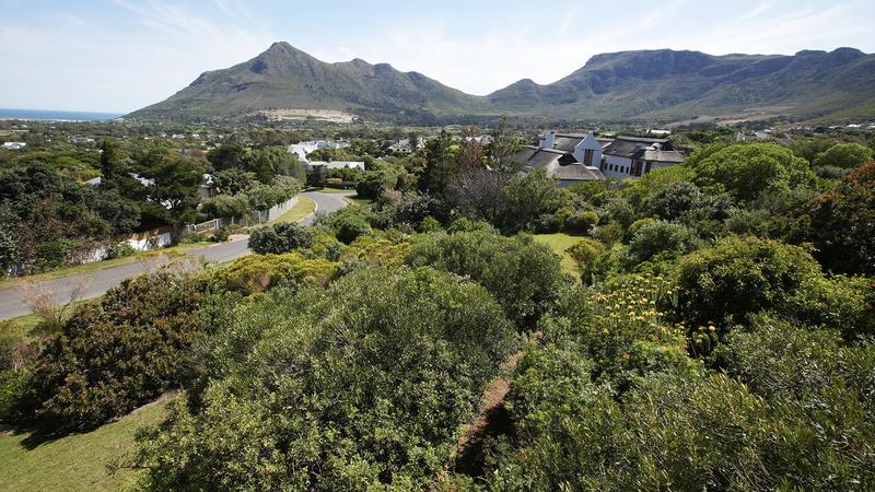 5 Bedroom Property for Sale in Crofters Valley Western Cape